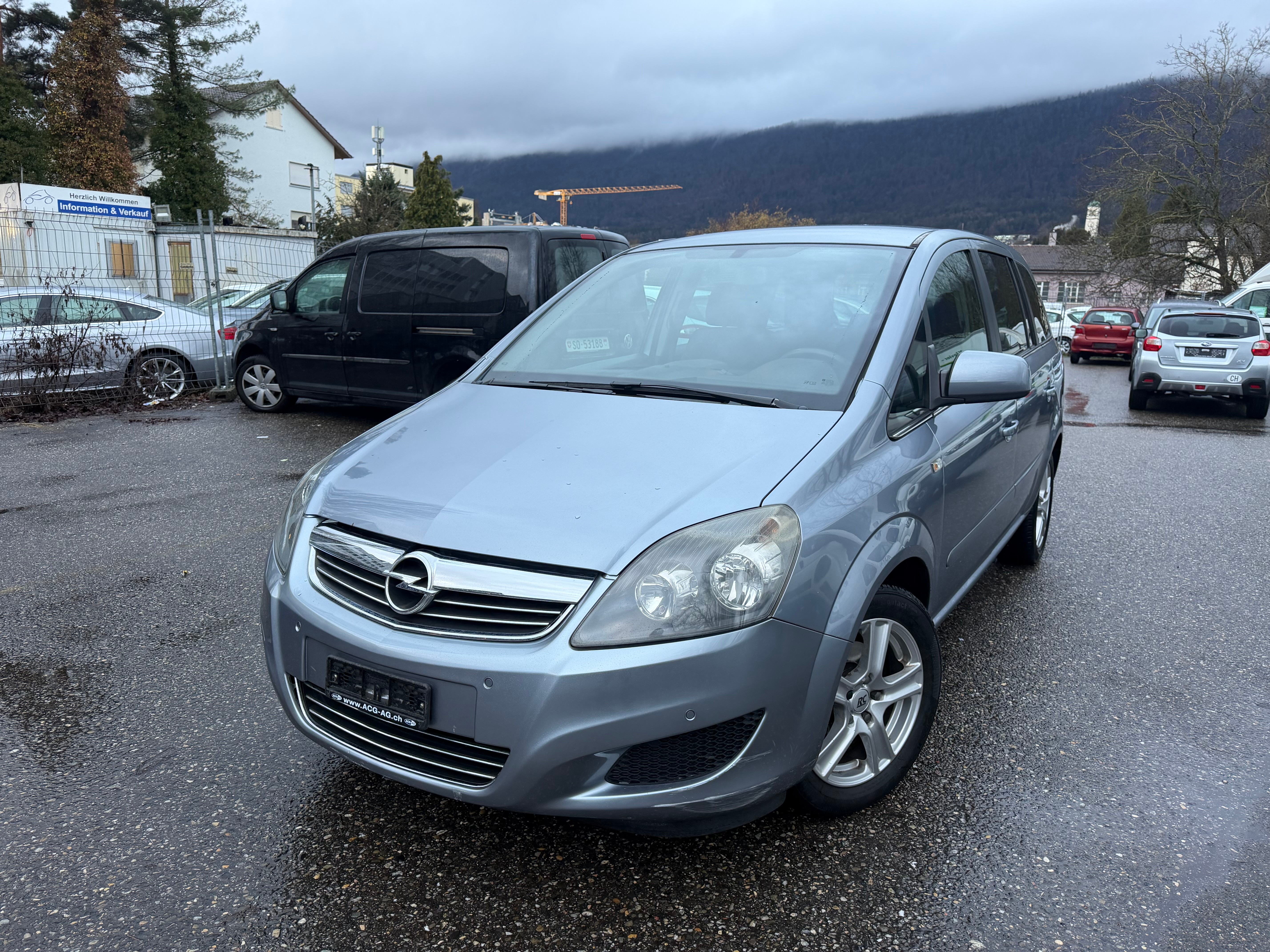 Car photo
