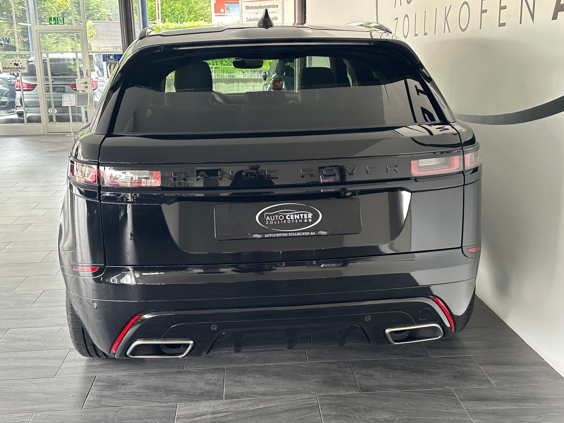 LAND ROVER Range Rover Velar R-Dynamic D 300 SE Automatic-image-6