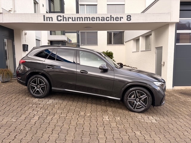 MERCEDES-BENZ GLC 220 d 4Matic AMG Line 9G-Tronic-image-1