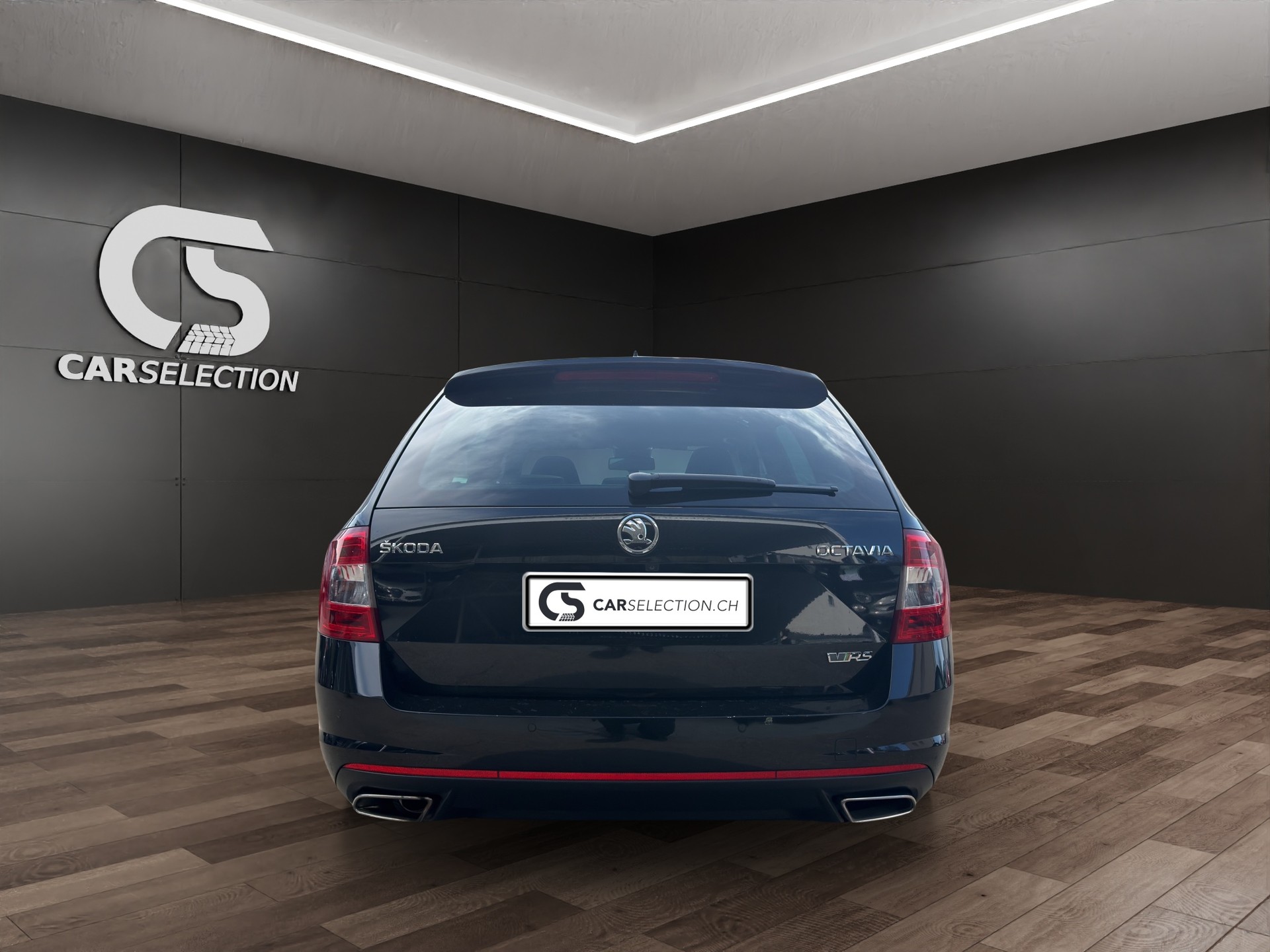 SKODA Octavia Combi 2.0 TDI RS CHALLENGE DSG-image-4