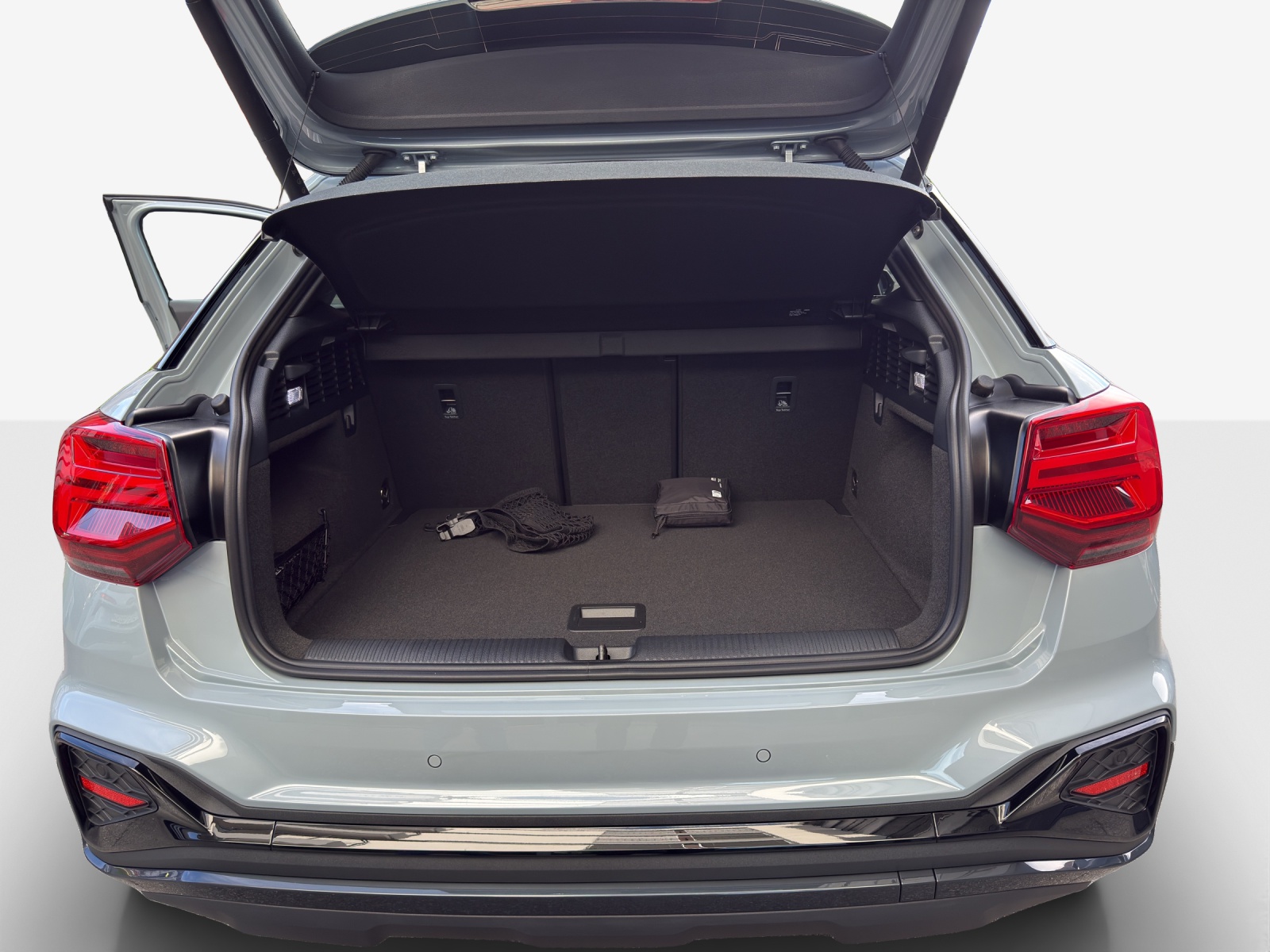 AUDI Q2 35 TFSI S line S-tronic-image-12