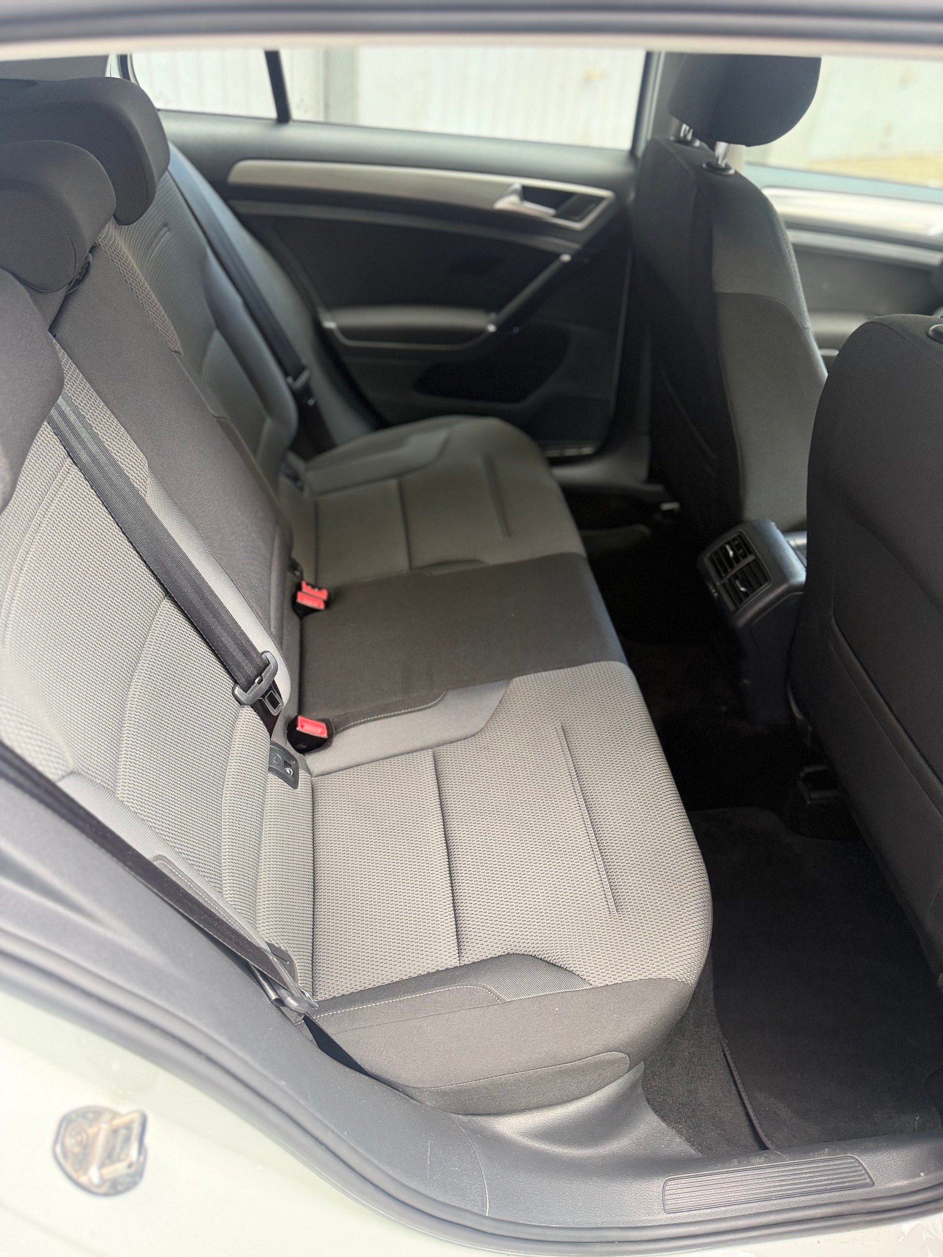 VW Golf 1.2 TSI Cup DSG-image-5