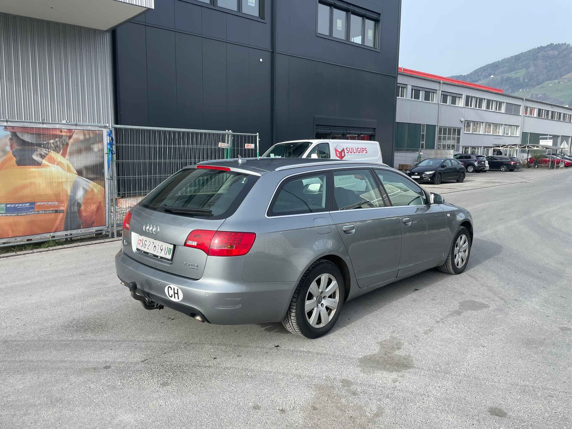 AUDI A6 Avant 3.0 V6 TDI quattro-image-3