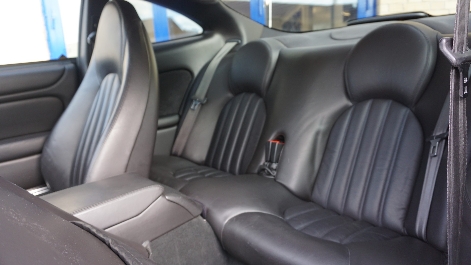 JAGUAR XKR S/C-image-16