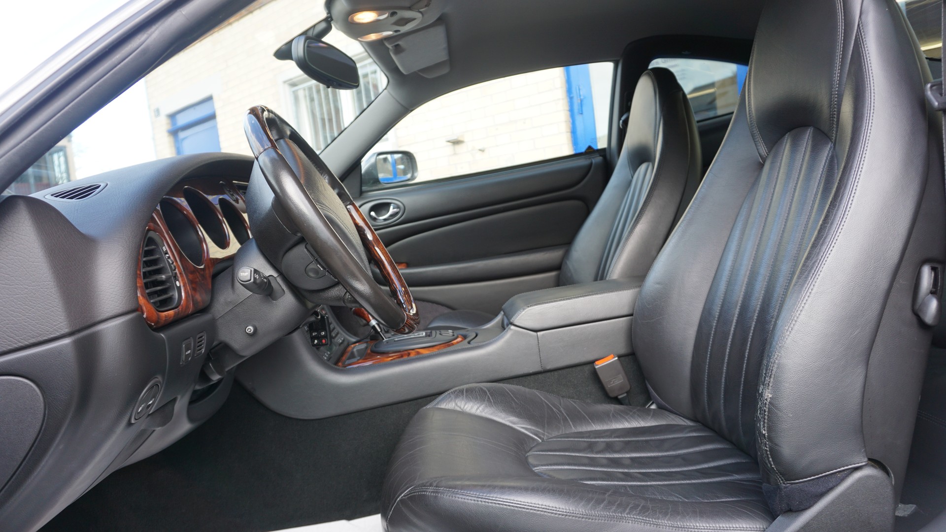 JAGUAR XKR S/C-image-14