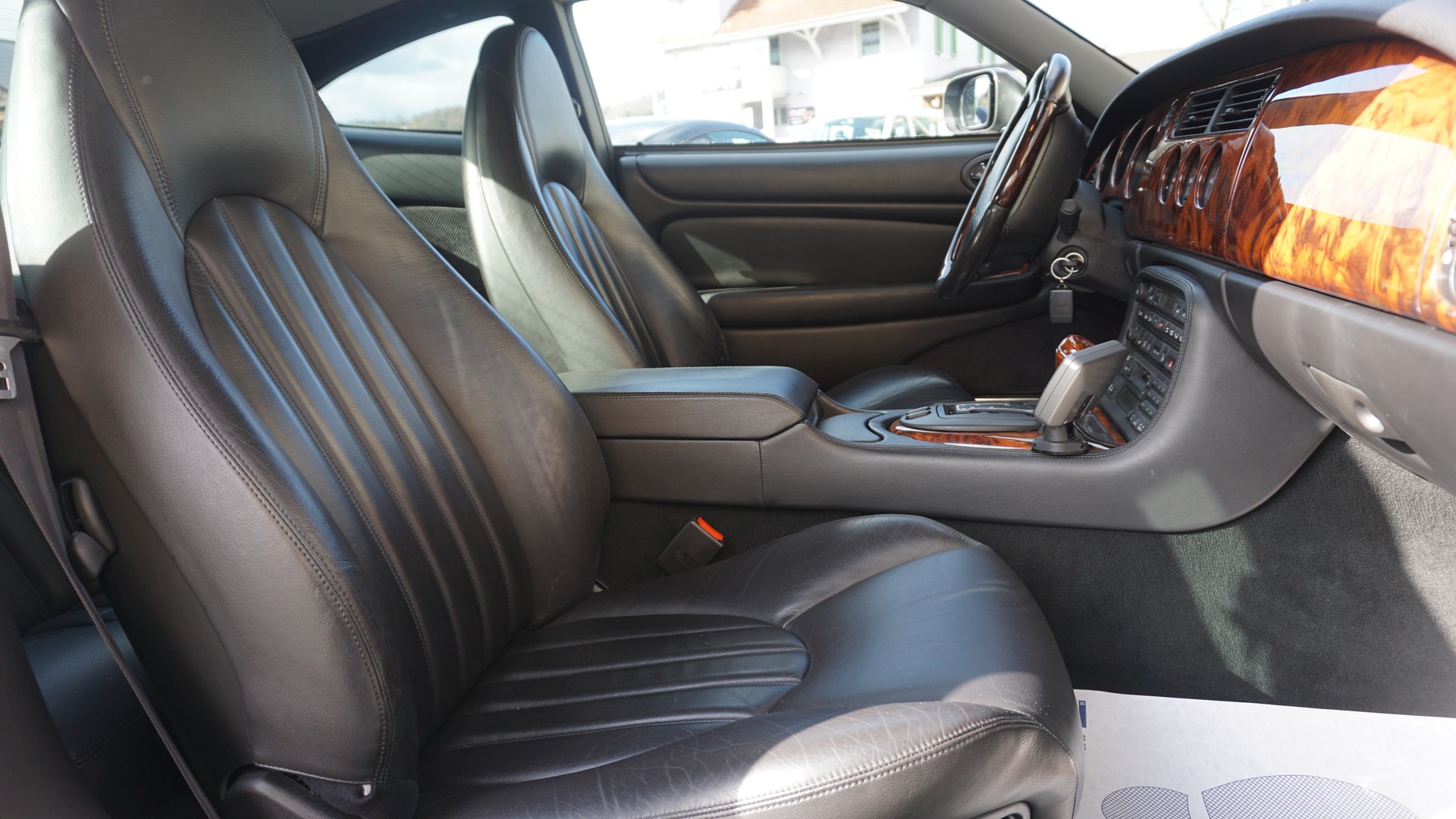 JAGUAR XKR S/C-image-15