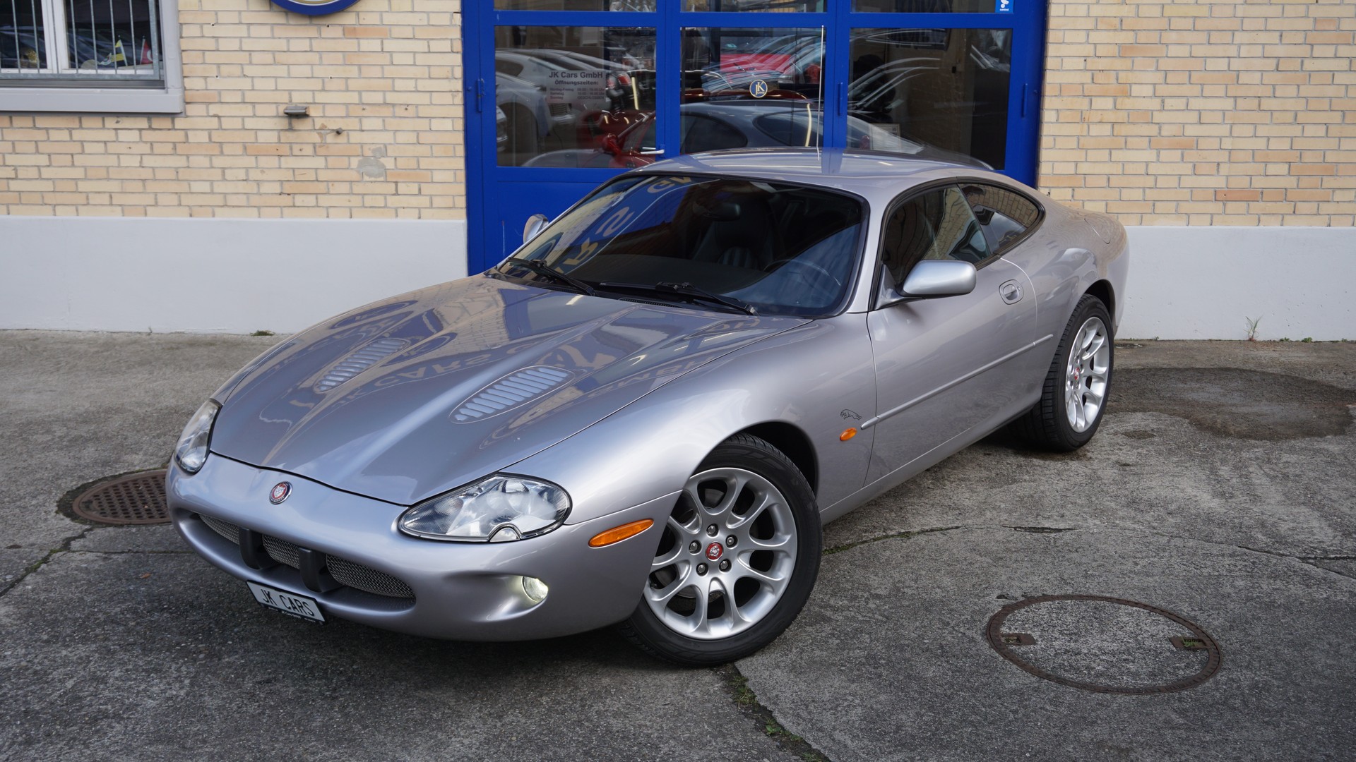 JAGUAR XKR S/C-image-3