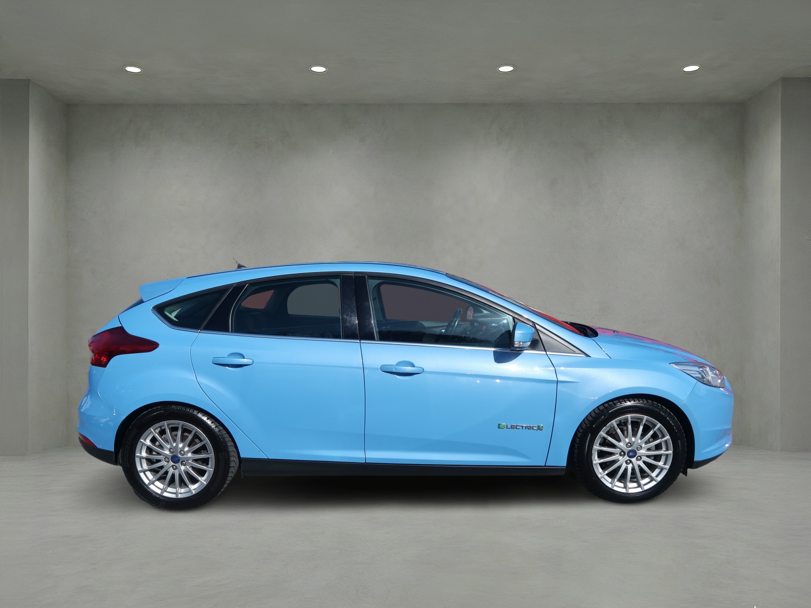 FORD Focus BEV Electric Automatic-image-4