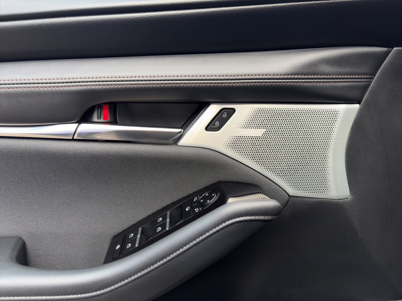 Image MAZDA 3 3 HB G 140 Centre Line A