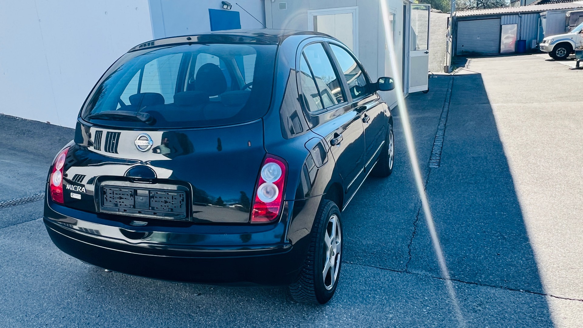 NISSAN Micra 1.4 Active Luxury-image-5