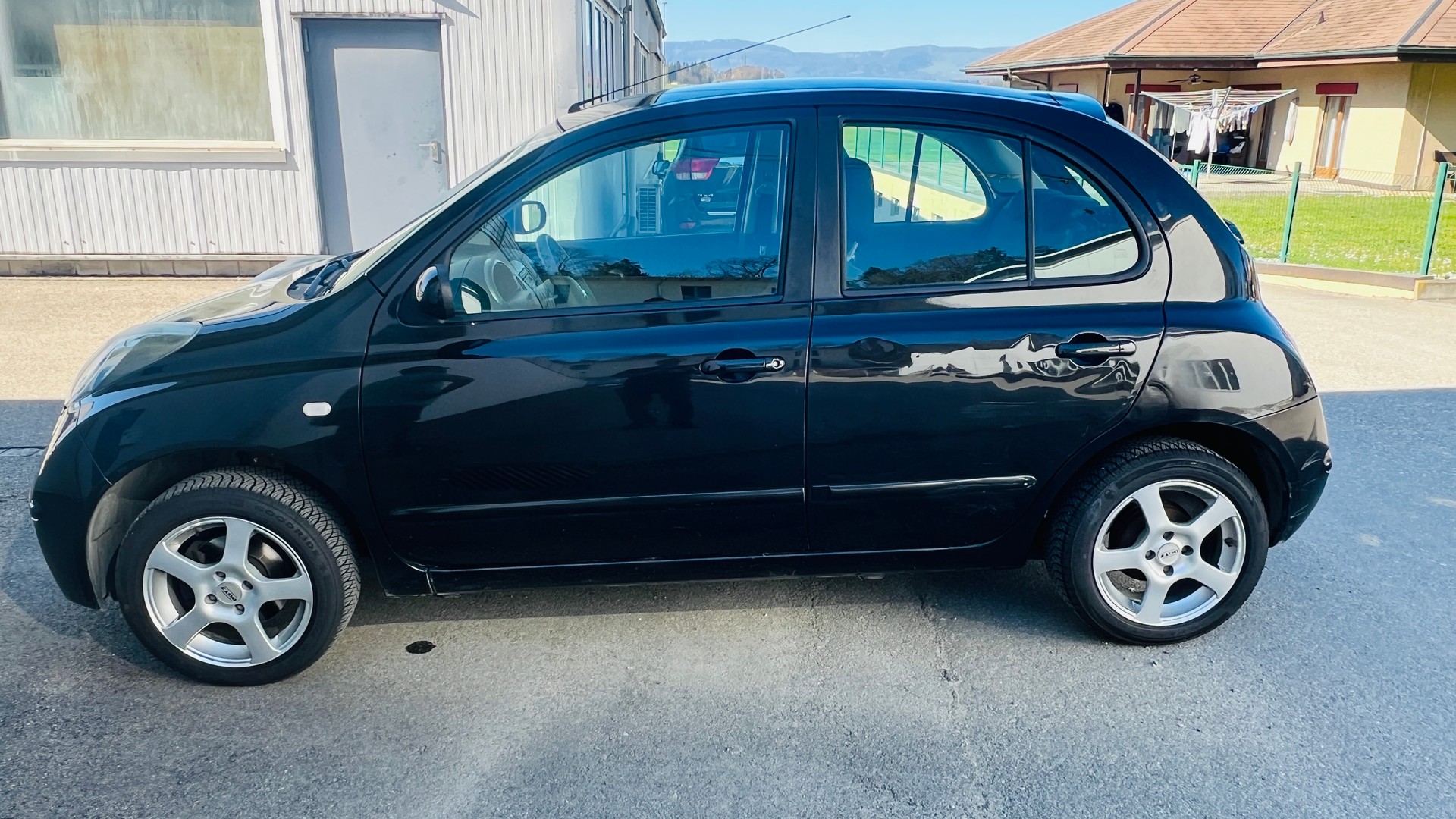 NISSAN Micra 1.4 Active Luxury-image-2