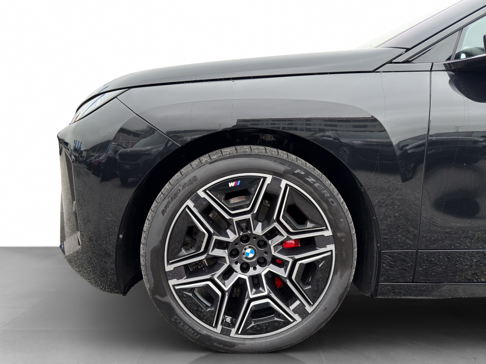 BMW iX xDrive60 M Sport Pro-image-24