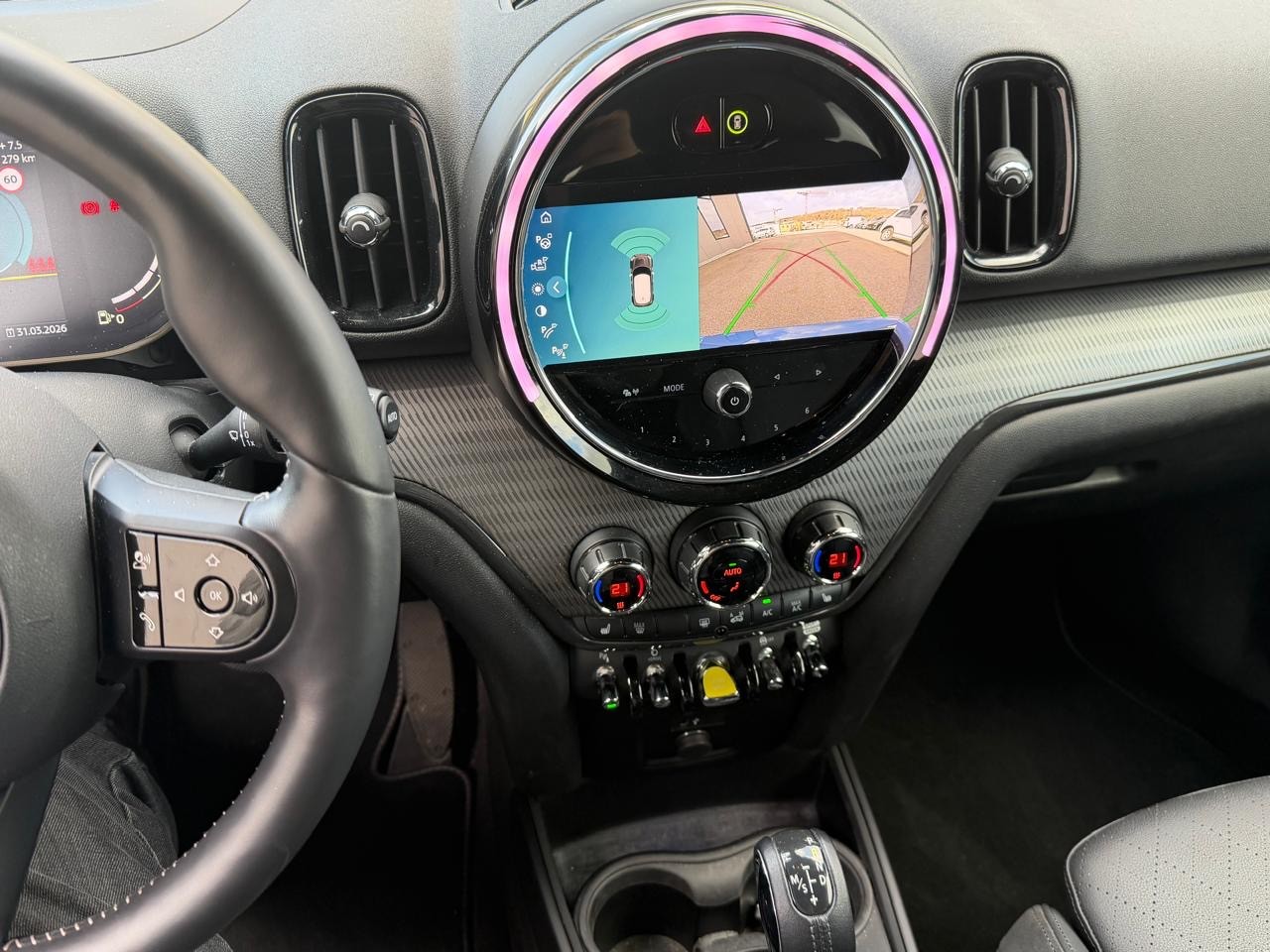 MINI Countryman Cooper SE Trafalgar ALL4 PHEV Steptronic-image-13