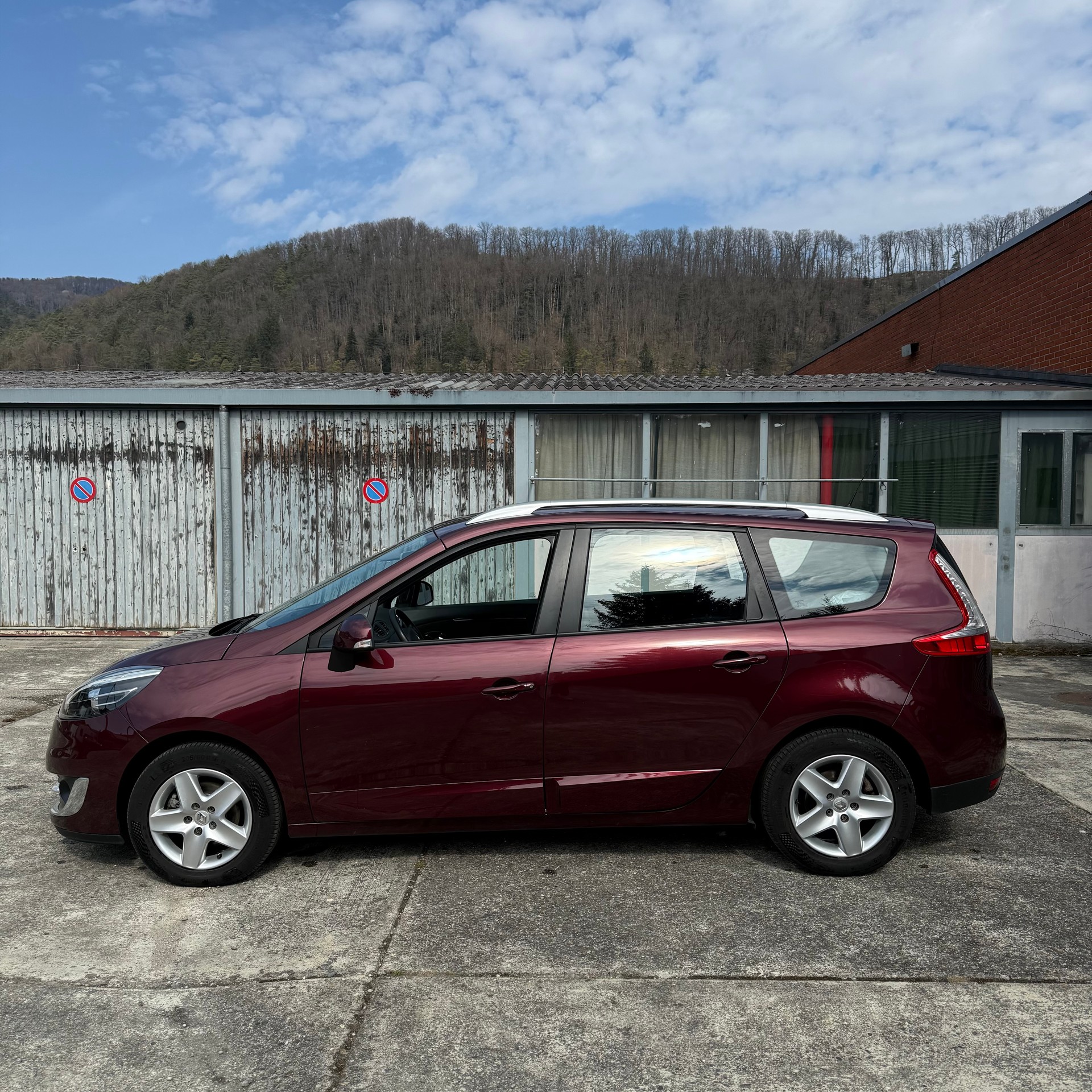 RENAULT Grand Scénic 1.2 16V Turbo Dynamique-image-6
