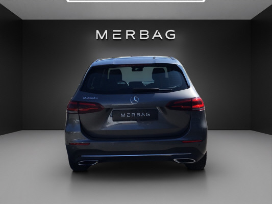 MERCEDES-BENZ B 250 e Progressive-image-4