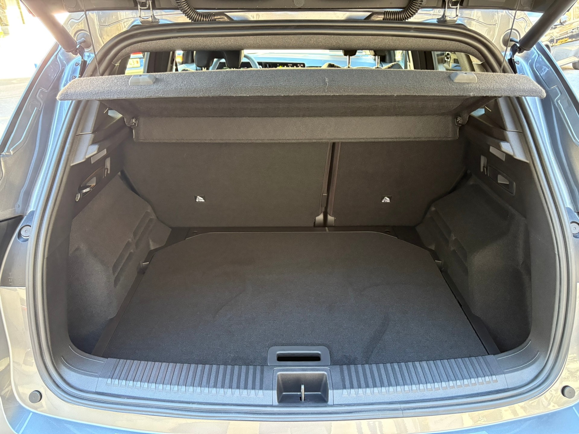 RENAULT Austral 1.2 HEV 200 esprit Alpine A-image-15