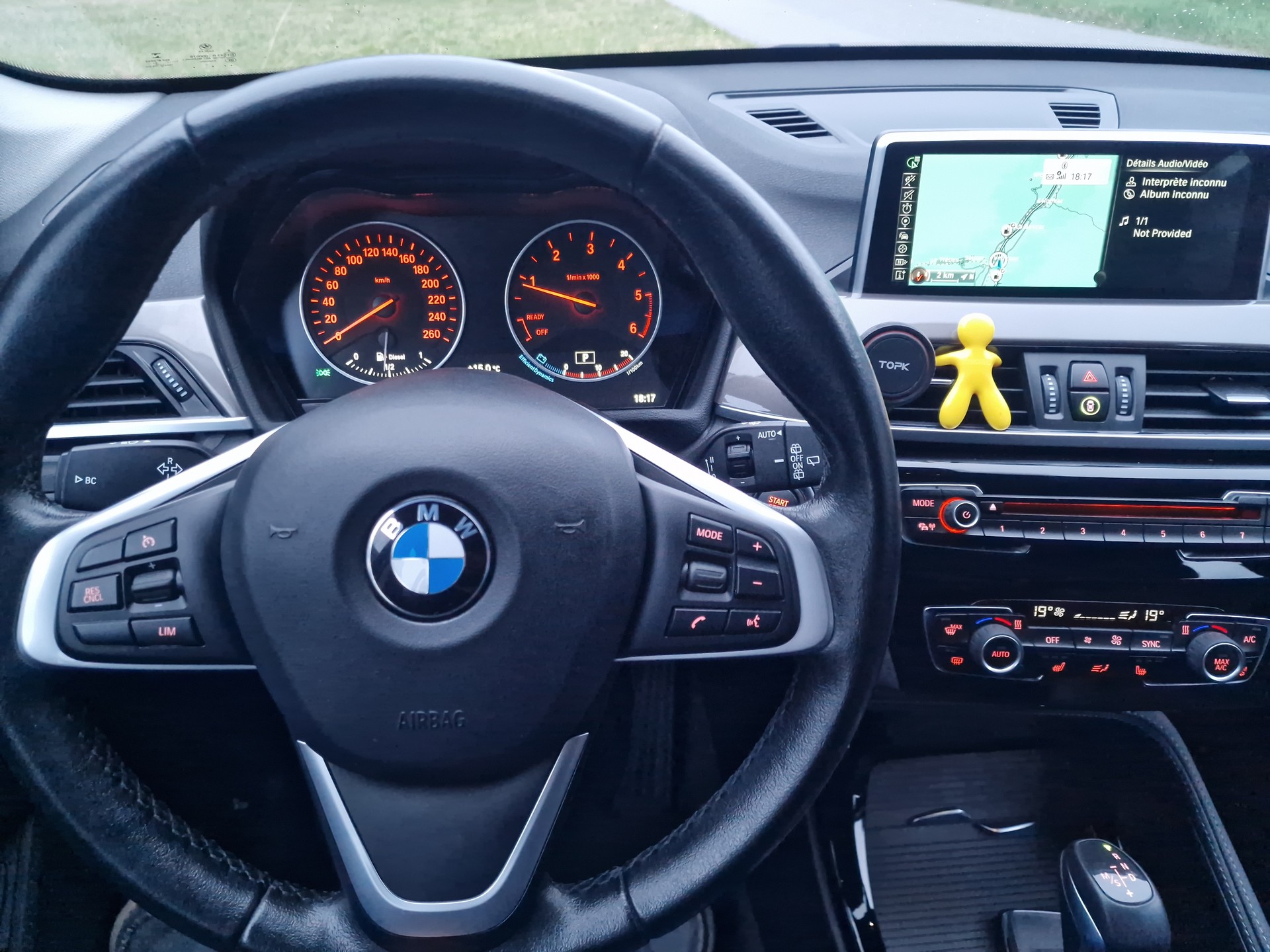 BMW X1 xDrive 20d xLine Steptronic-image-10