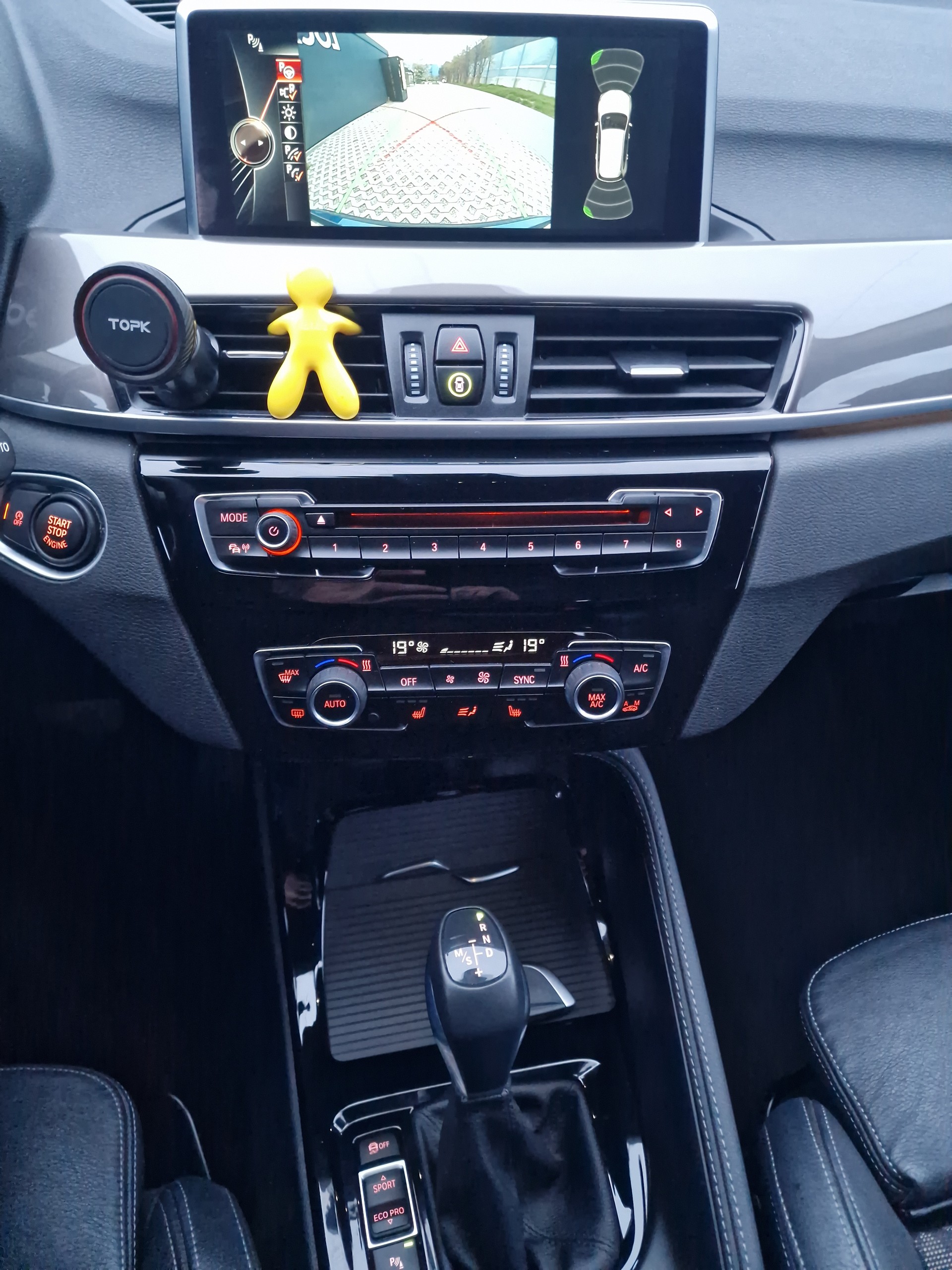 BMW X1 xDrive 20d xLine Steptronic-image-9