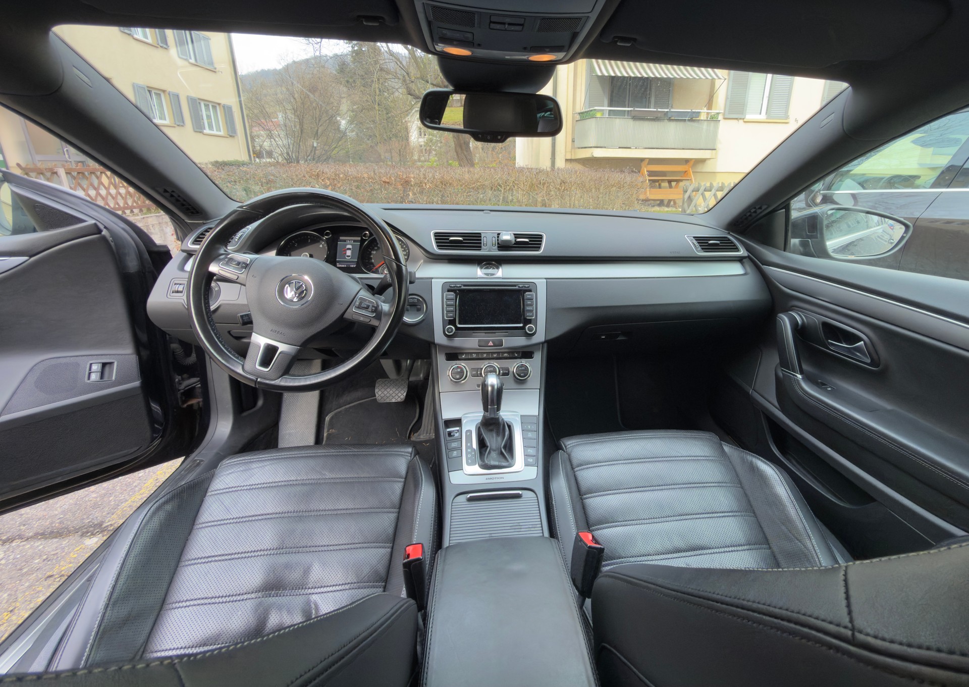 VW Passat CC 2.0 TDI BlueMotion Technology 4Motion DSG-image-4