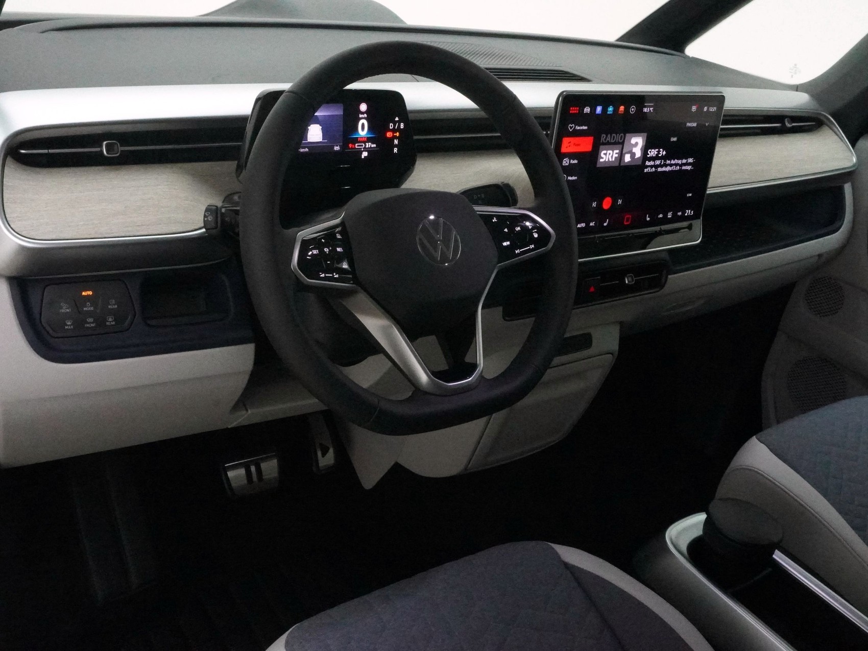 VW ID.Buzz 84kWh Pro - langer Radstand-image-9