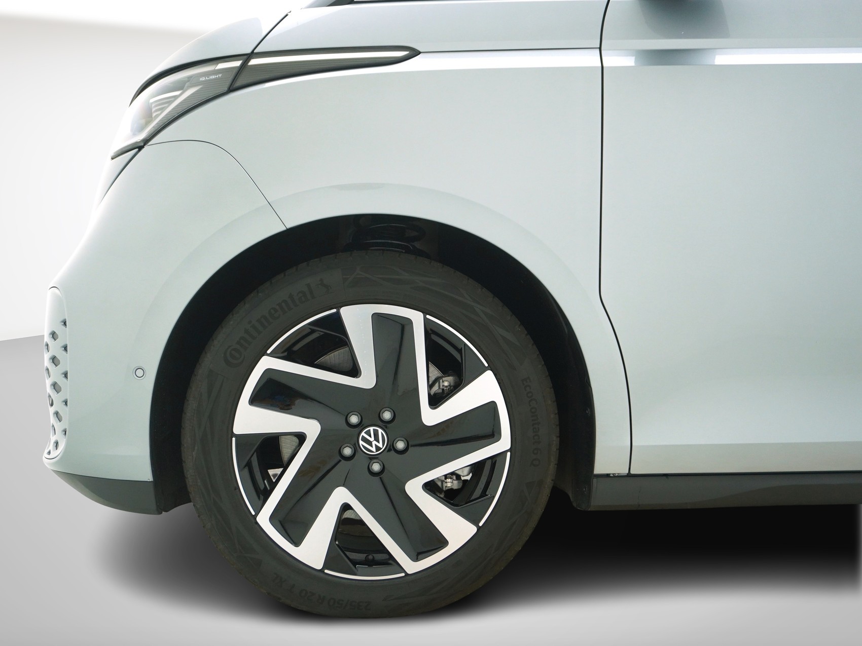 VW ID.Buzz 84kWh Pro - langer Radstand-image-8