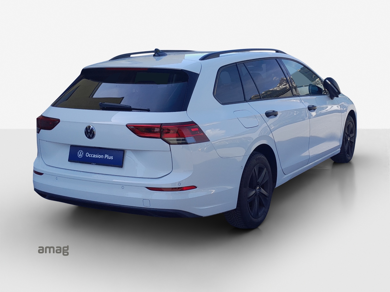 VW Golf Variant 1.5 eTSI mHEV Life-image-5