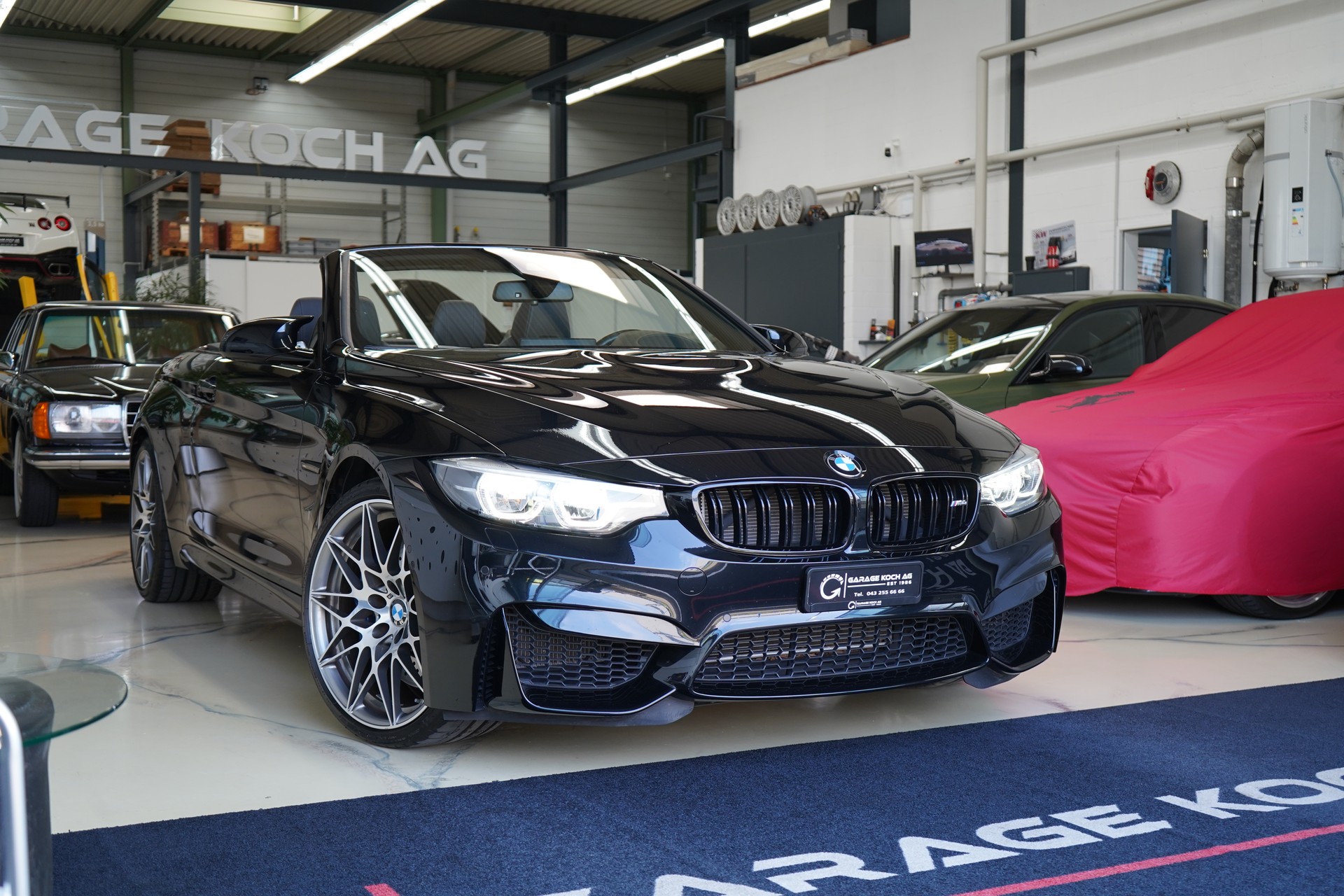 BMW M4 Cabriolet Drivelogic M Competition-image-12
