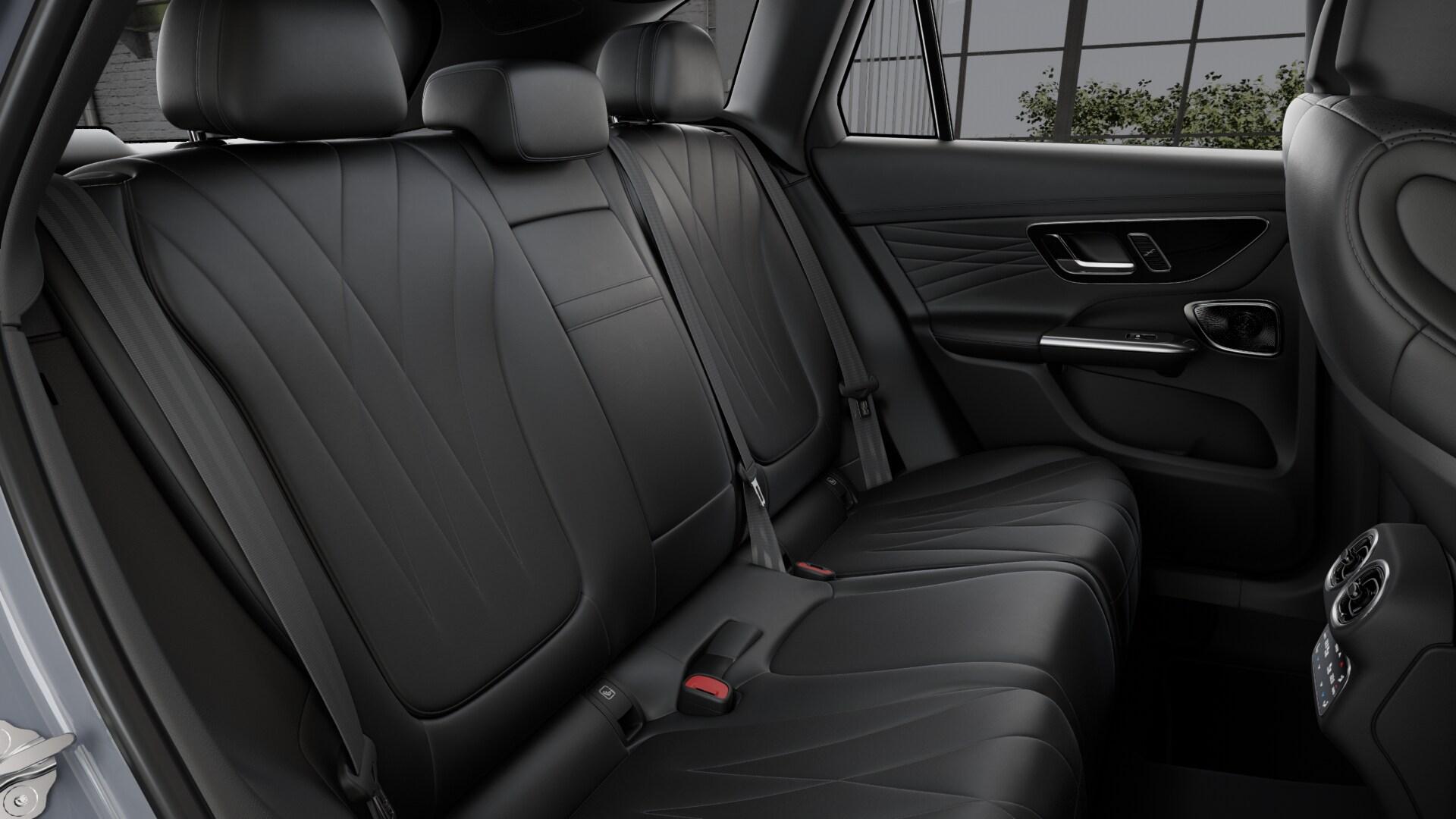 MERCEDES-BENZ GLC 400 e EQ Star AMG Line 4matic-image-7