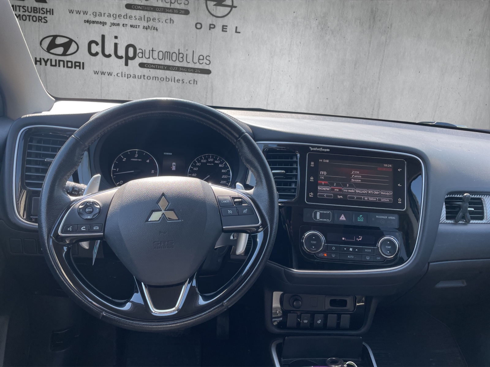 MITSUBISHI Outlander 2.2 DID Style-image-7