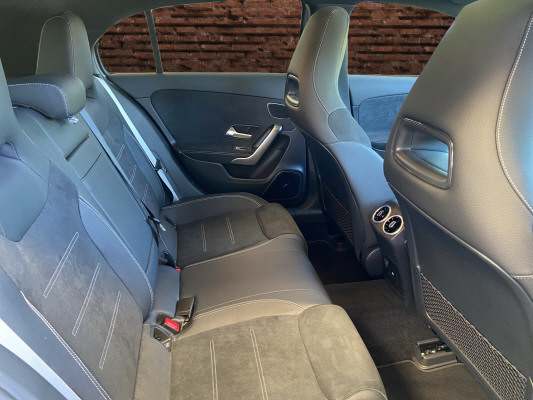 MERCEDES-BENZ A 250 4Matic 8G-DCT-image-13