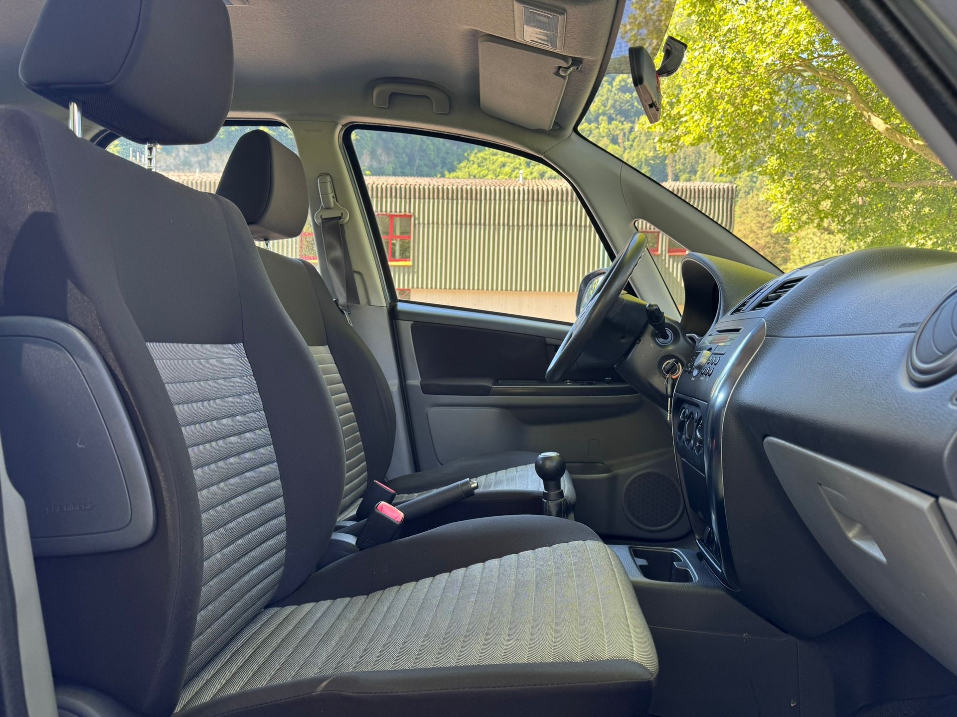 SUZUKI SX4 1.6 16V GL 4WD-image-15
