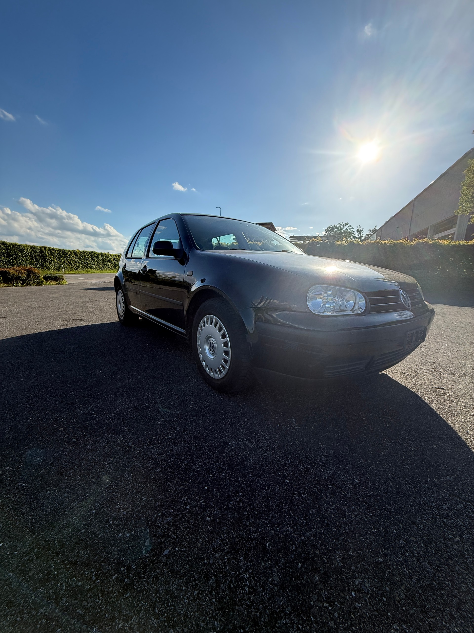 VW GOLF-image-1
