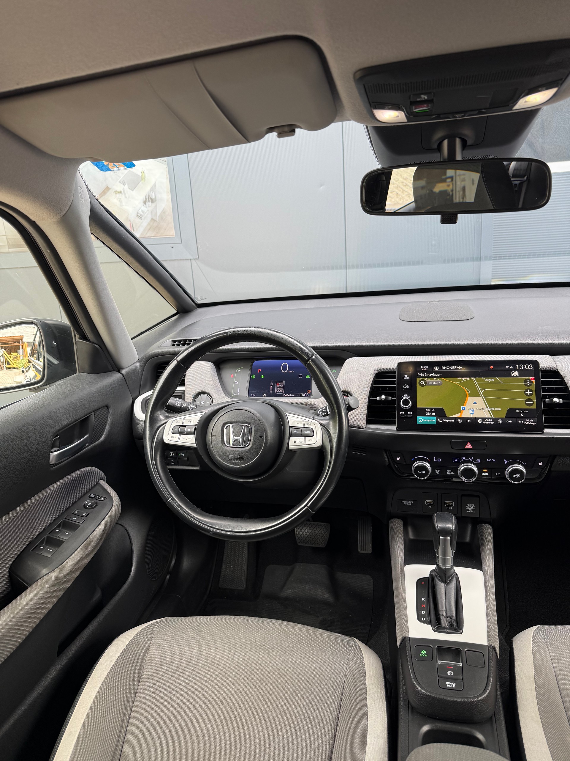 HONDA Jazz 1.5i-MMD Crosstar Executive E-CVT-image-9