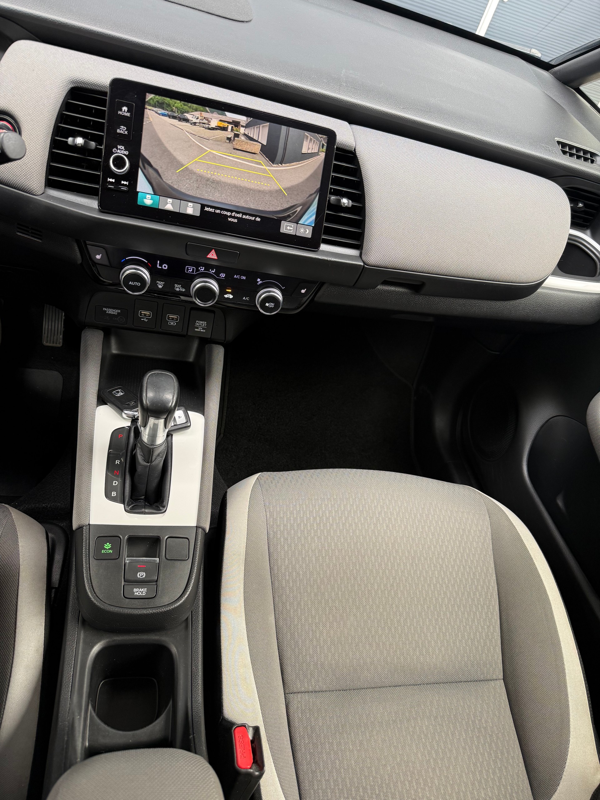 HONDA Jazz 1.5i-MMD Crosstar Executive E-CVT-image-14