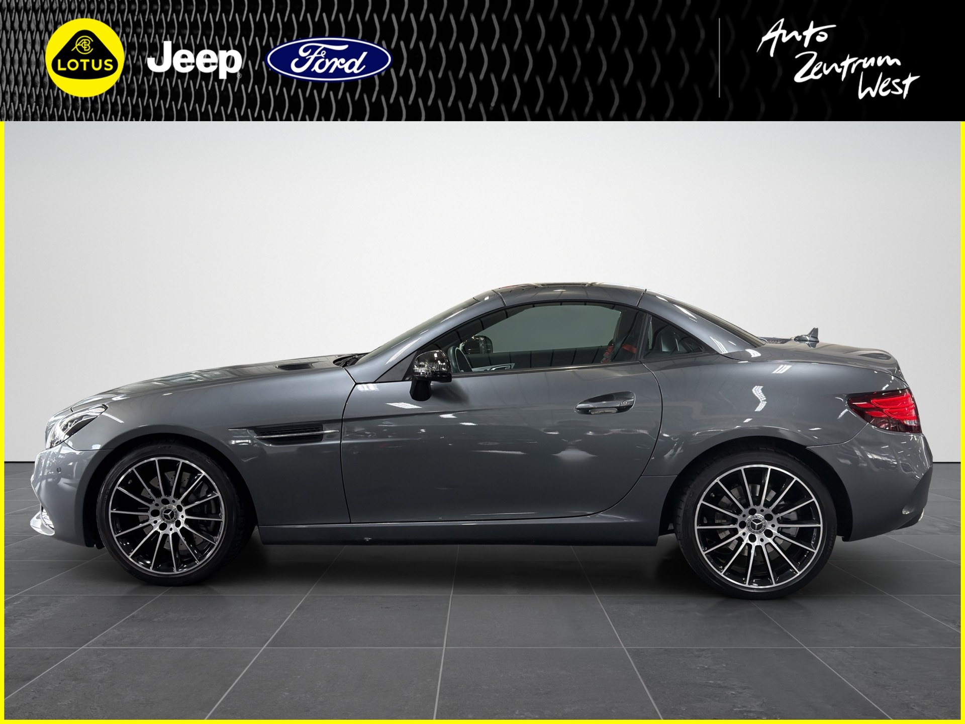 MERCEDES-BENZ SLC 300 AMG Line 9G-Tronic-image-1