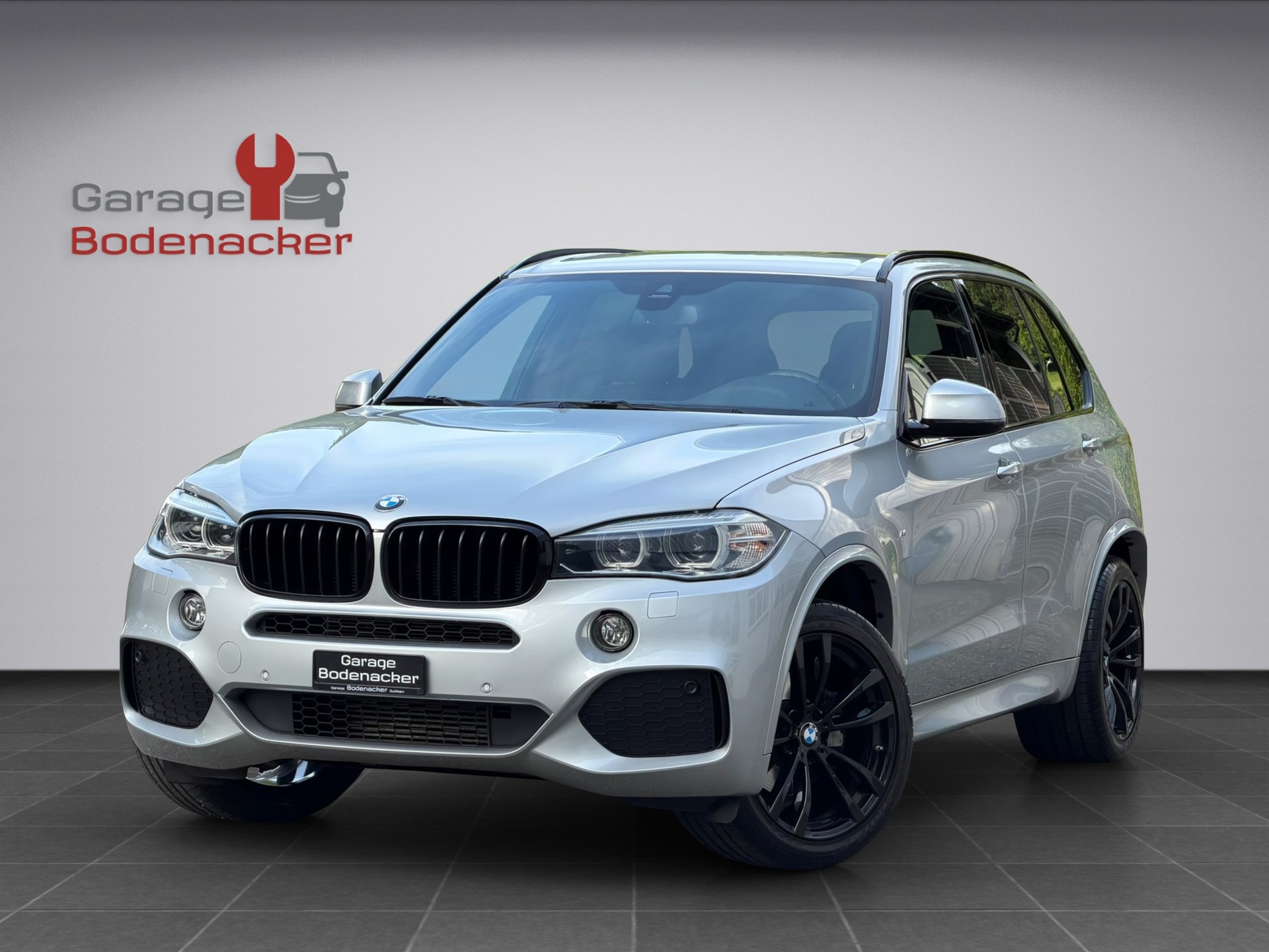 BMW X5 xDrive 25d Steptronic * M Sport Paket * Facelift *-image-0