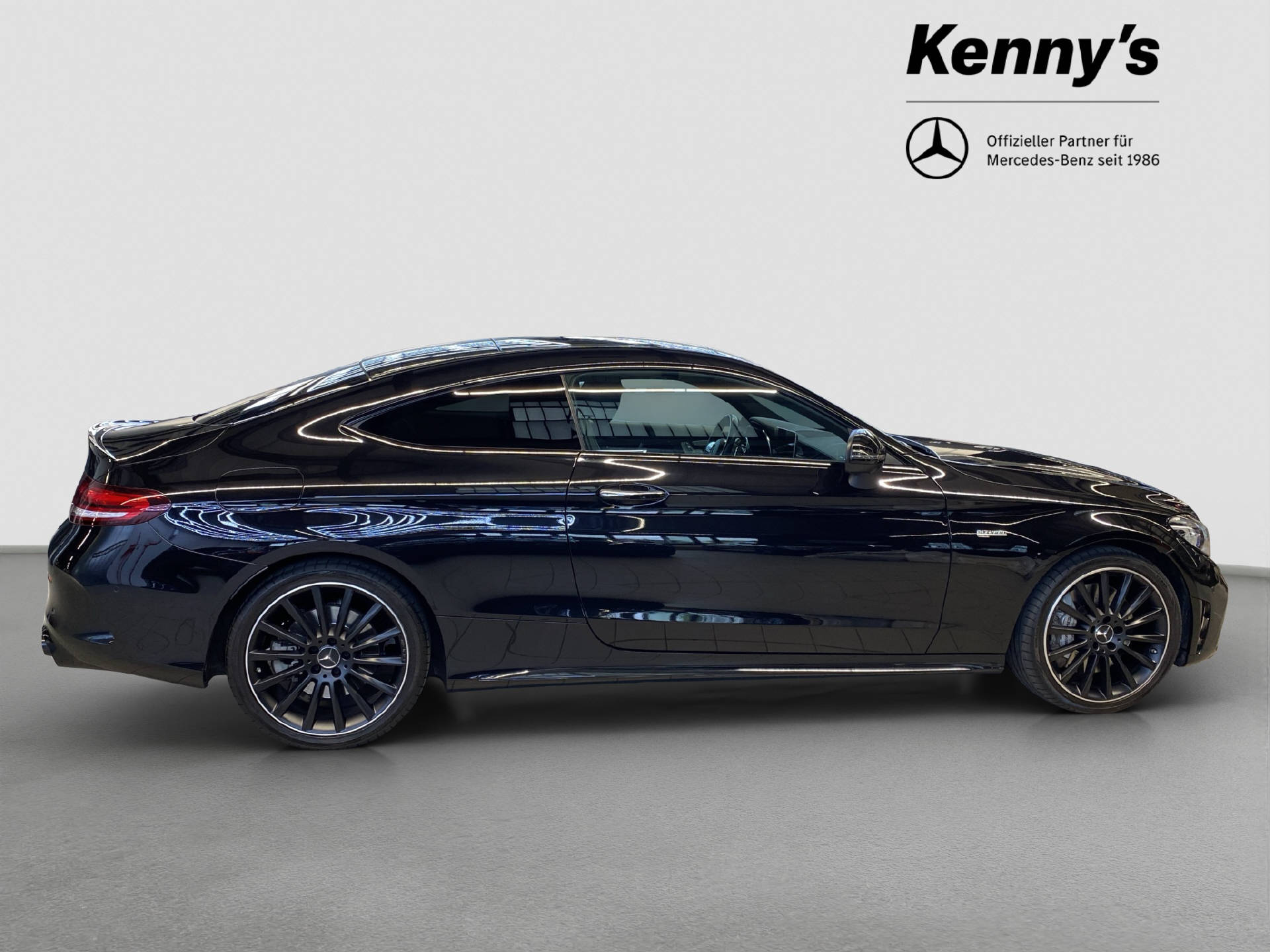 MERCEDES-BENZ C 43 AMG Coupé 4MATIC-image-3