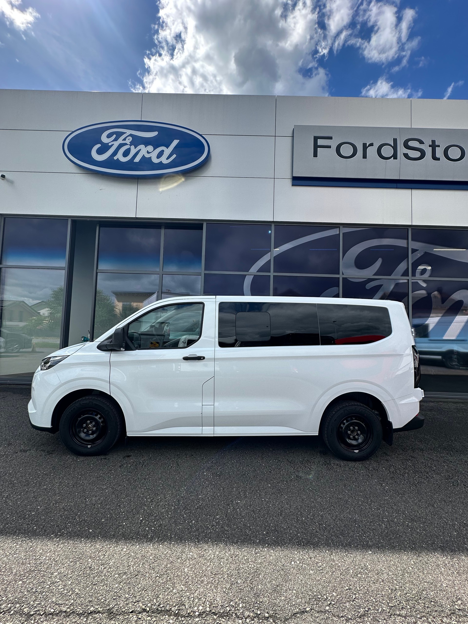 FORD Transit C combi 340 L1 2.5 Dur Trend/PHEV-image-2
