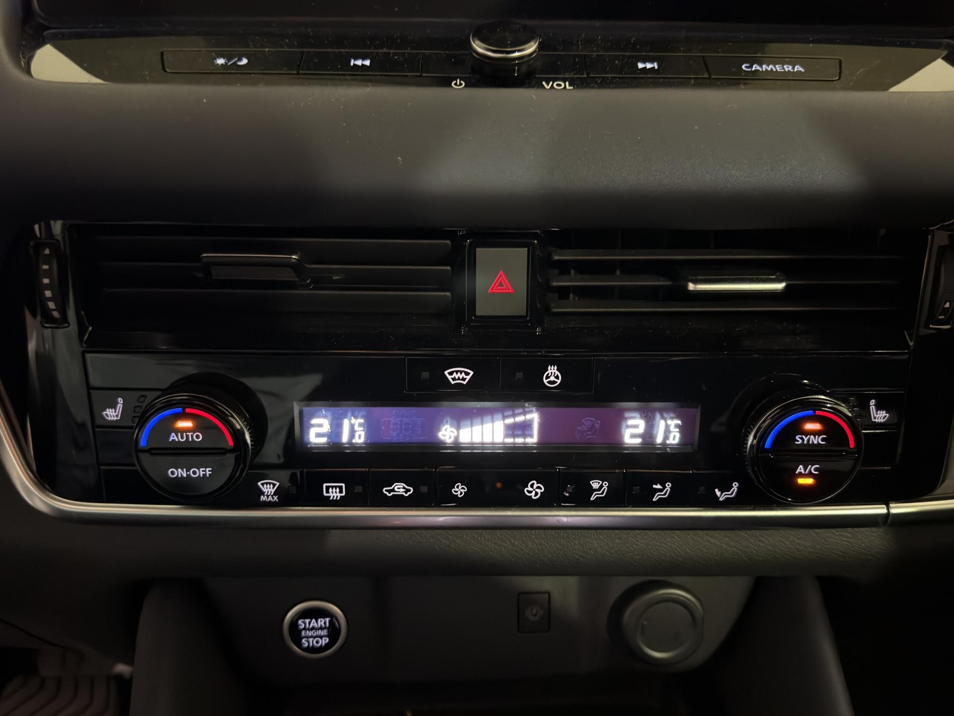 NISSAN Qashqai 1.3 DIG-T MHEV Tekna Xtronic 4x4-image-11