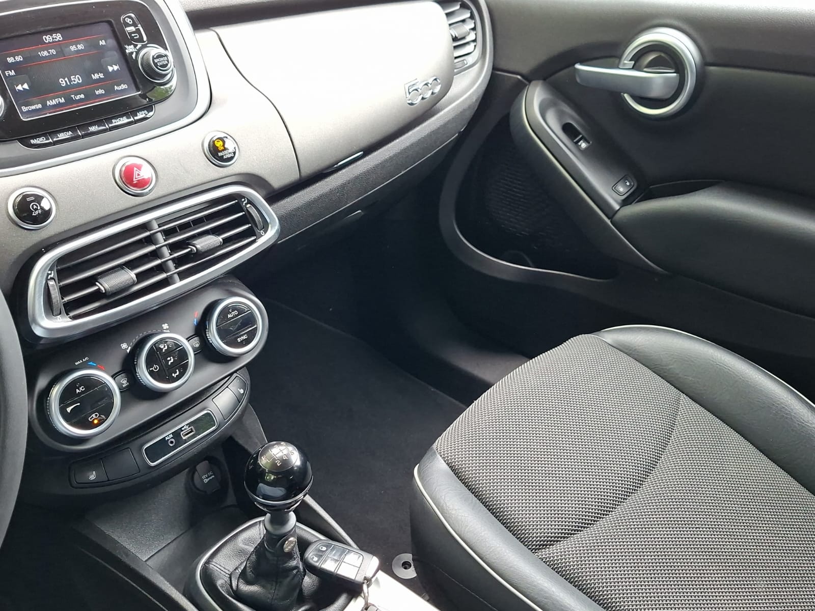 FIAT 500X 1.4T Pop Star-image-13