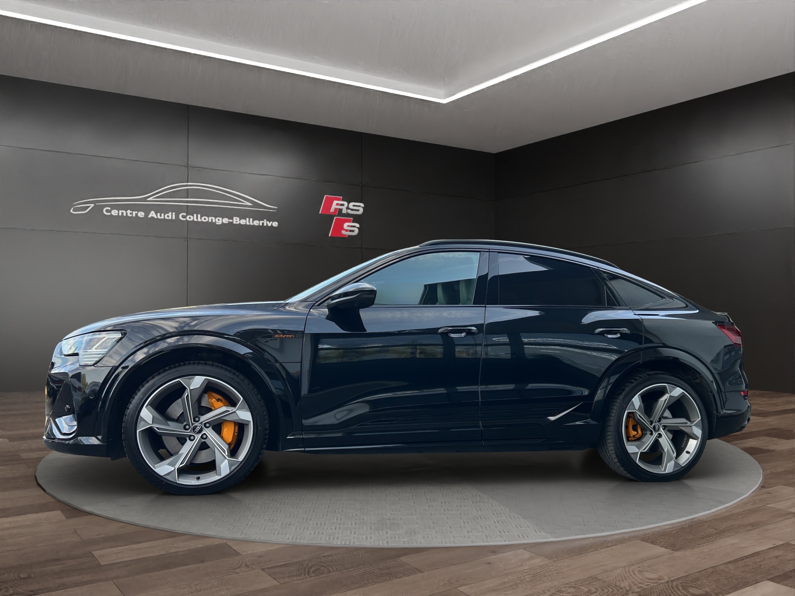 AUDI e-tron S Sportback quattro-image-2
