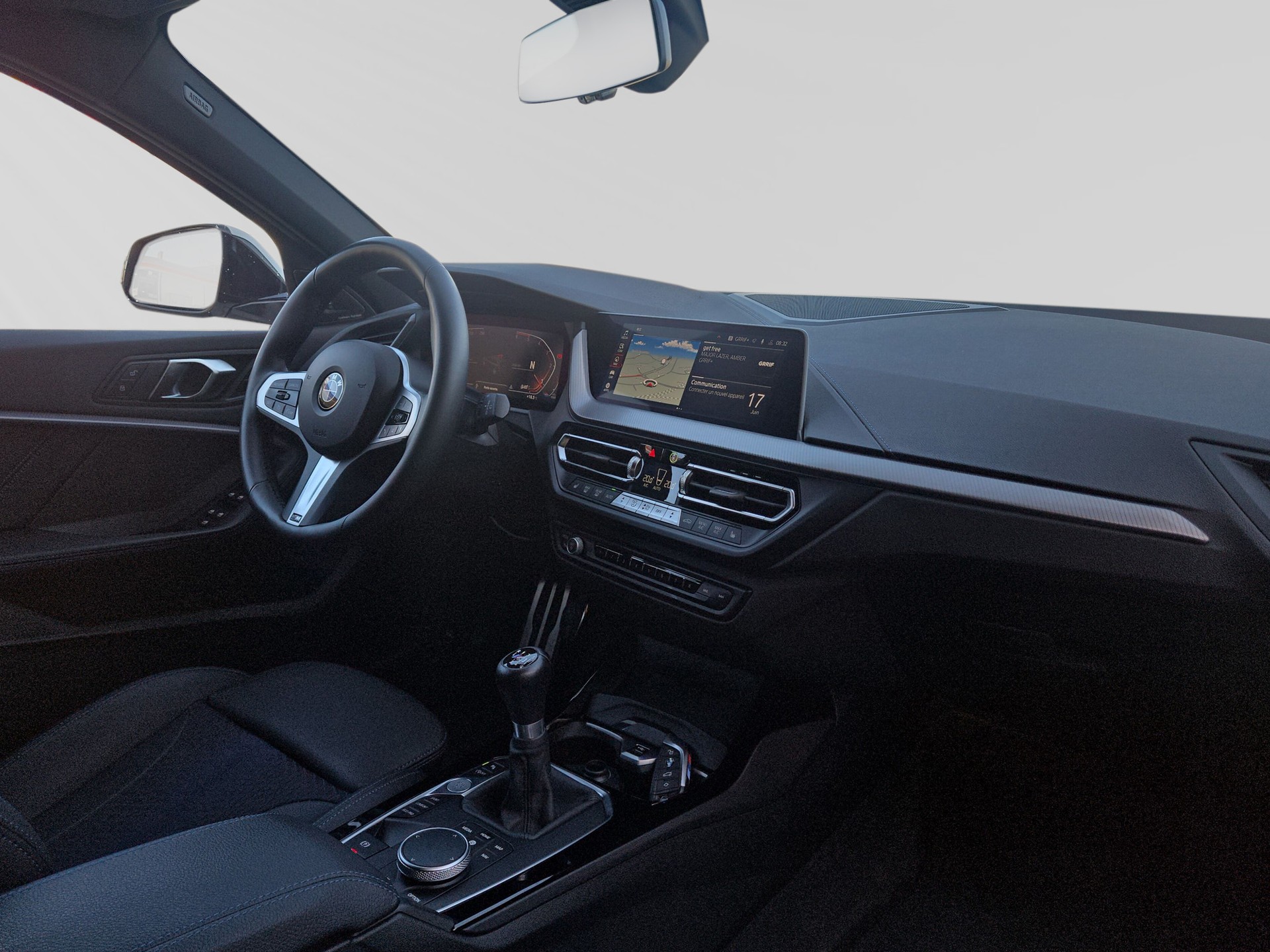 BMW 118d Pure M Sport-image-4