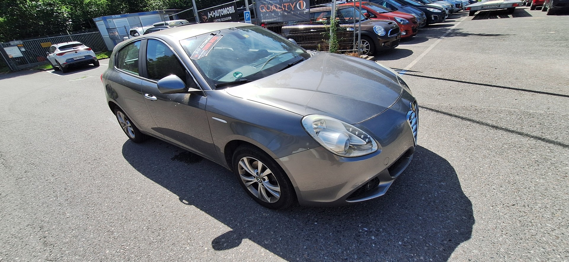 ALFA ROMEO Giulietta 1.6 JTDM Veloce-image-7