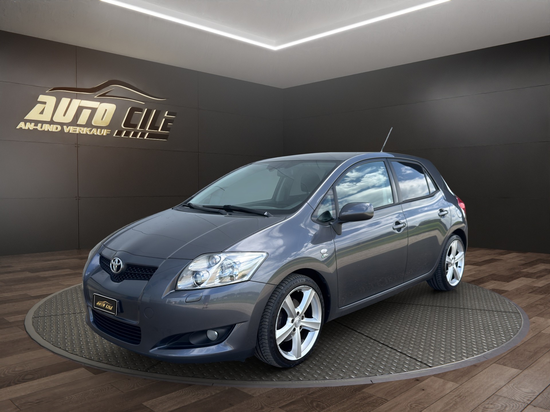TOYOTA Auris 2.2 D-4D CleanPower Linea Sol Premium-image-0