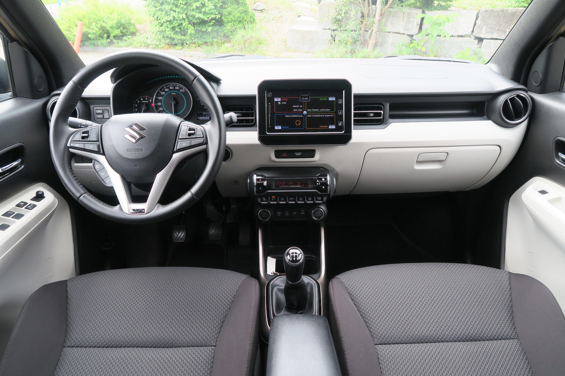 SUZUKI Ignis 1.2 Sergio Cellano Top 4x4-image-5
