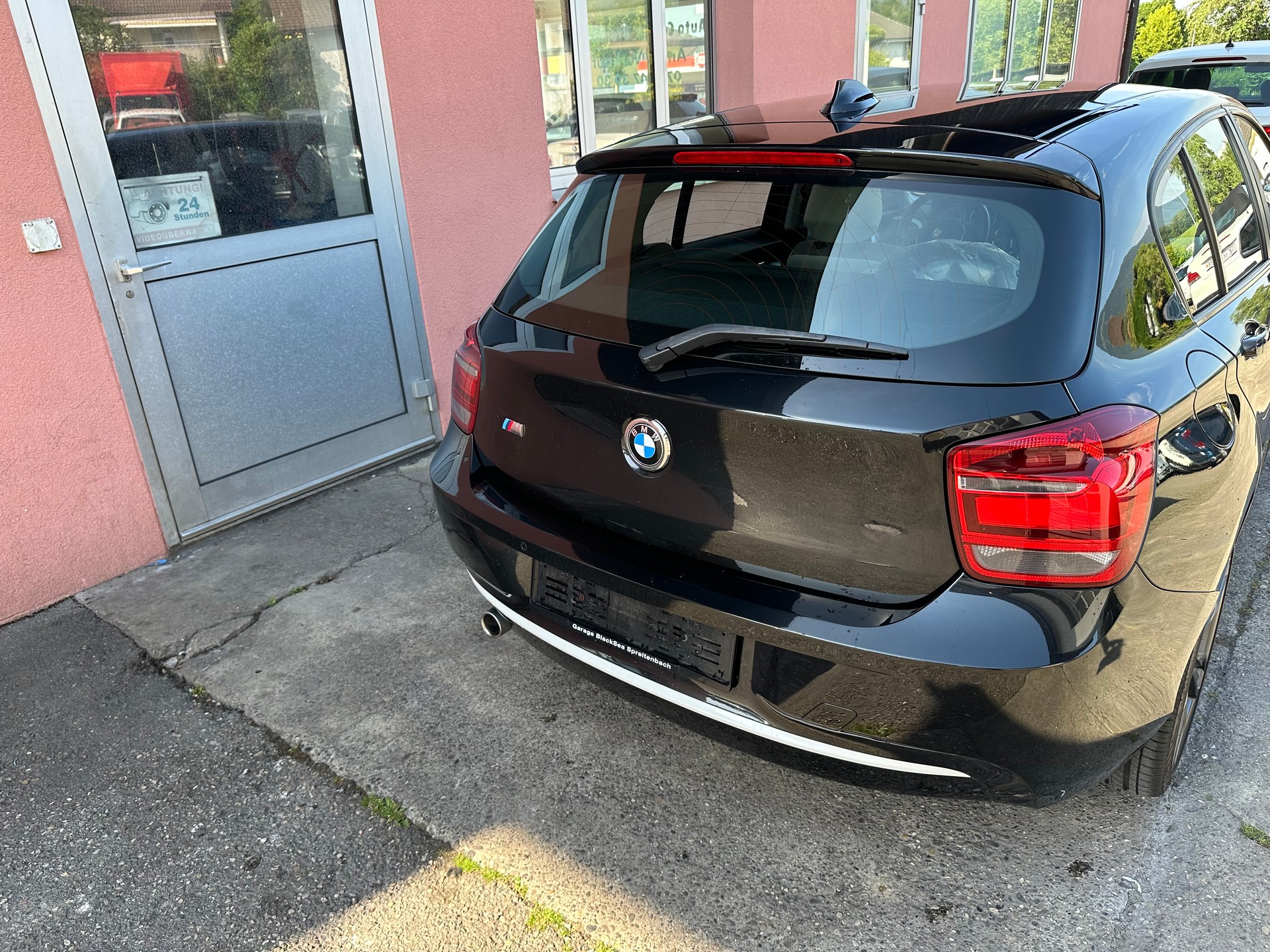 BMW 116d Sport Line Steptronic-image-4