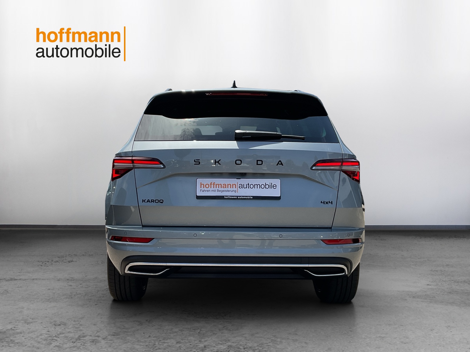 SKODA Karoq 2.0 TSI SportLine 4x4 DSG-image-4