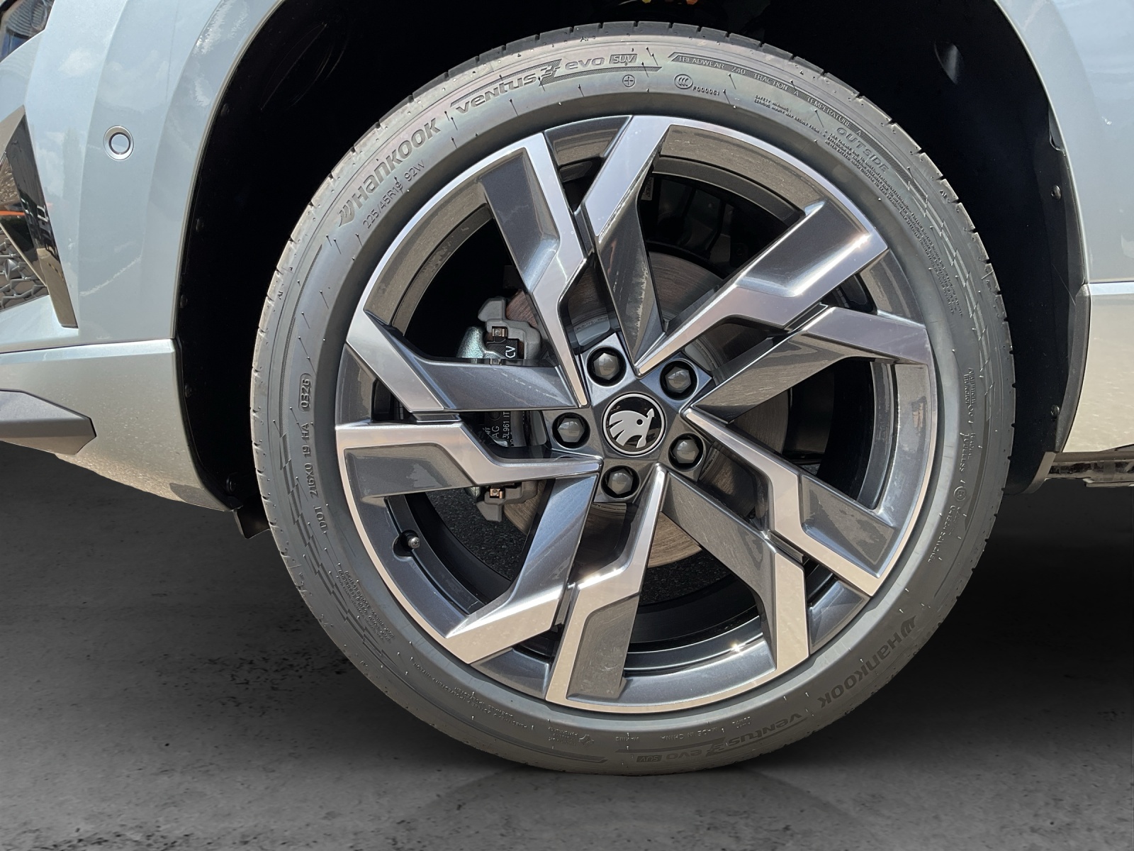 SKODA Karoq 2.0 TSI SportLine 4x4 DSG-image-12