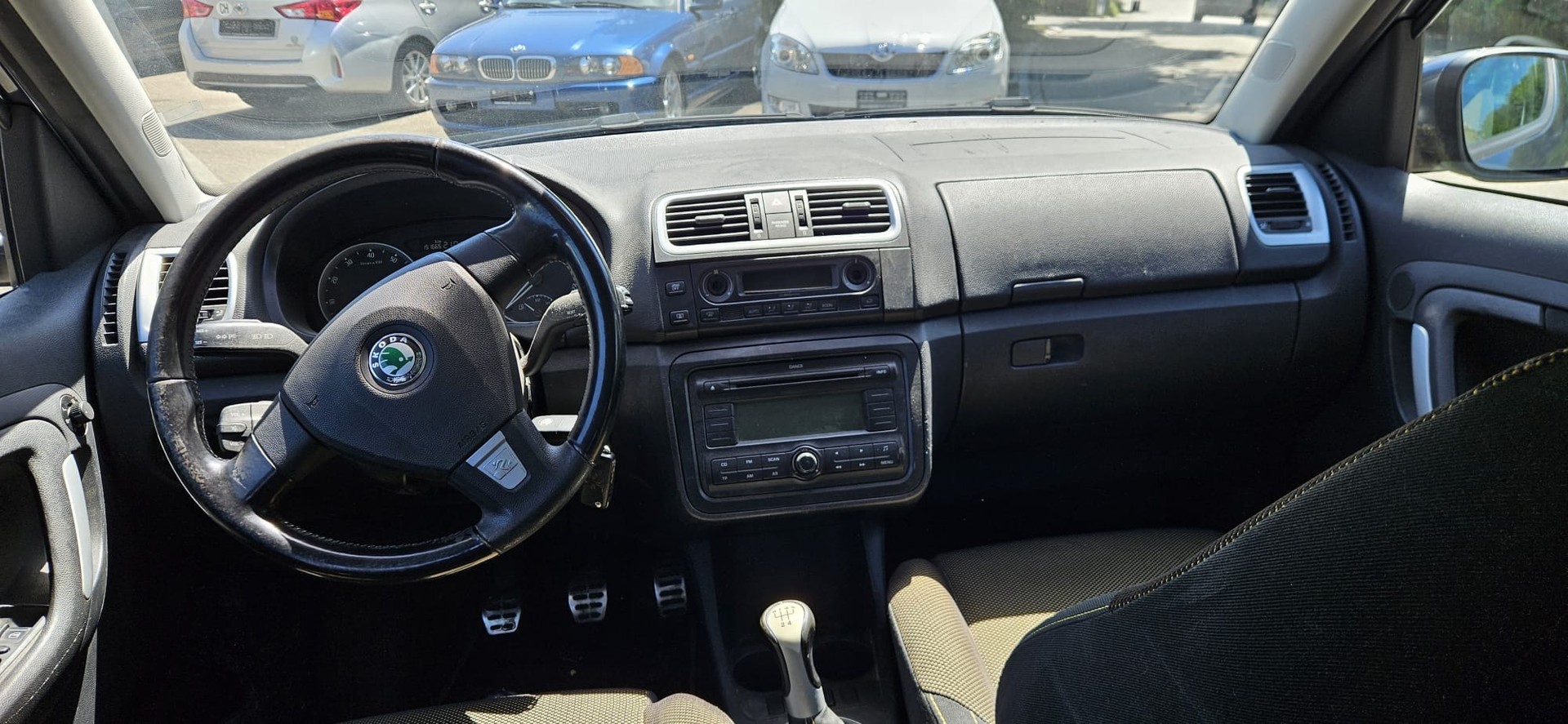 SKODA Roomster 1.4 Style-image-1