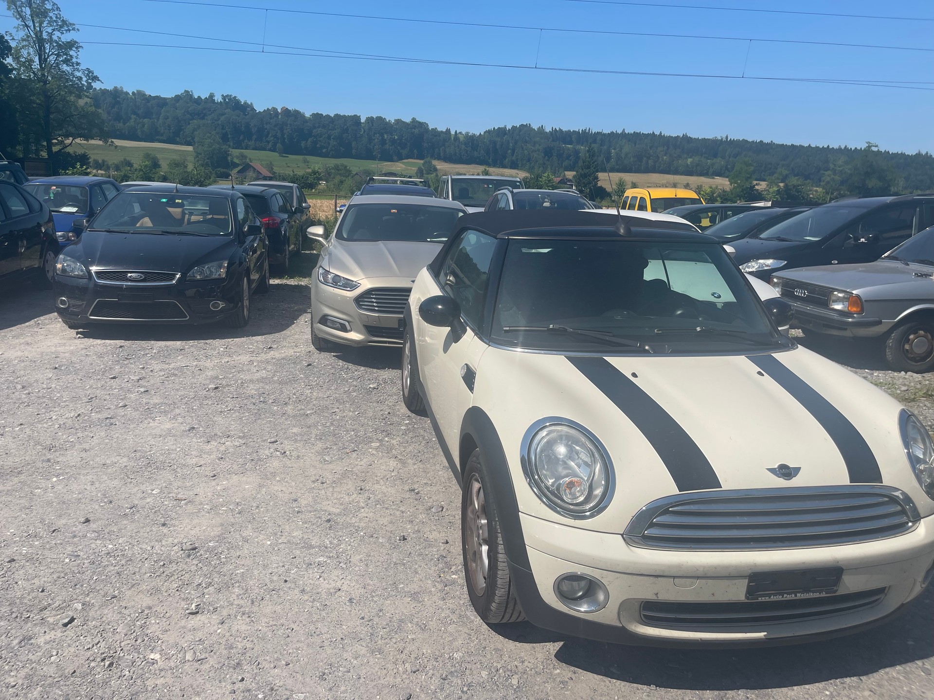 MINI One Cabriolet-image-7